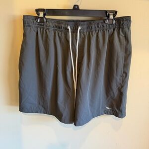 HUK Shorts Gray Large